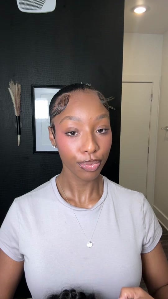 Post 5 by RavenAmour 💋 on TikTok (video)