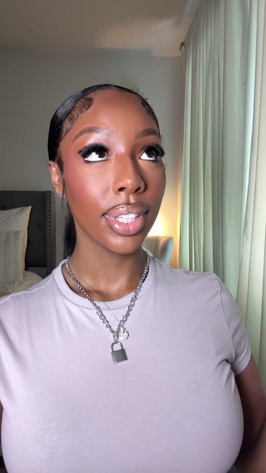 Post 10 by RavenAmour 💋 on TikTok (video)