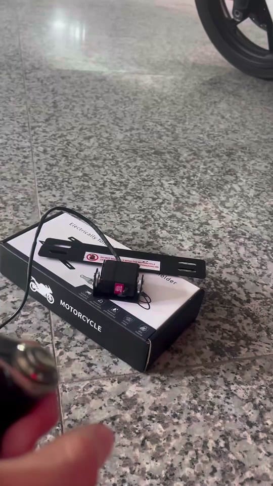 Post 7 by Blazexel(US) on TikTok (video)