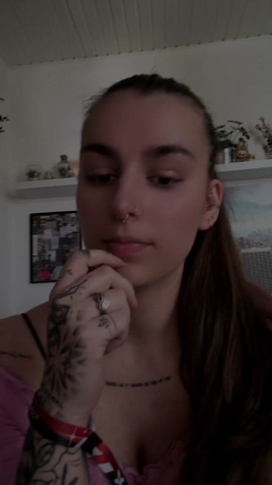 Post 6 by cel 🐍 on TikTok (video)