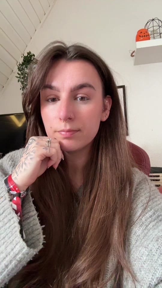 Post 8 by cel 🐍 on TikTok (video)