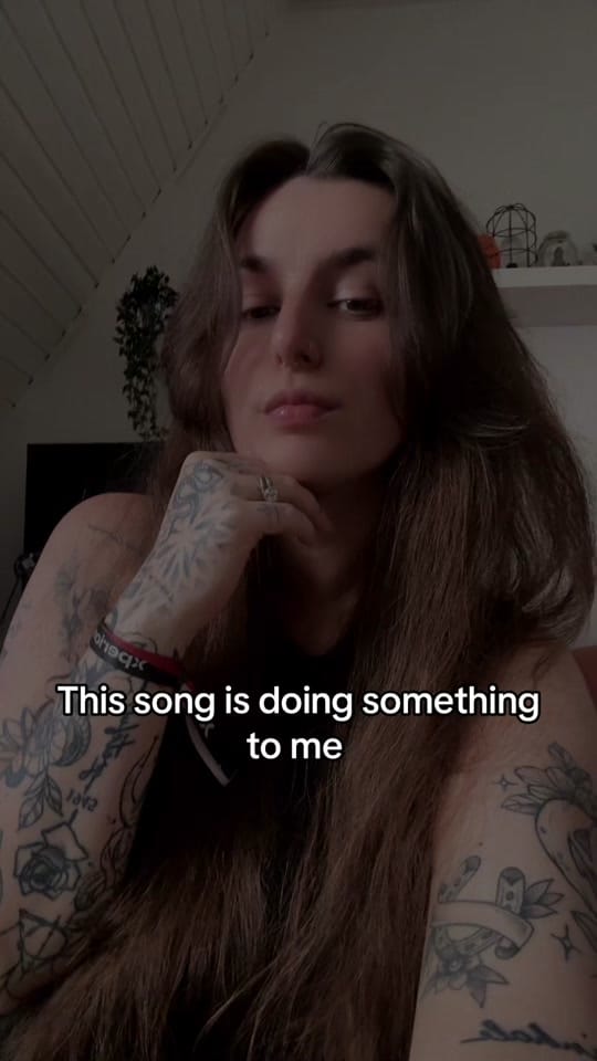 Post 2 by cel 🐍 on TikTok (video)