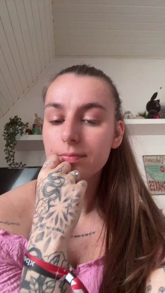 Post 5 by cel 🐍 on TikTok (video)