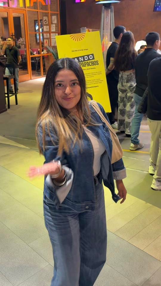 Post 6 by Andrea Bilbao on TikTok (video)