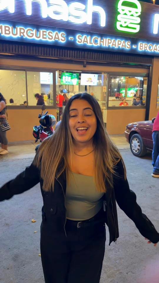 Post 7 by Andrea Bilbao on TikTok (video)