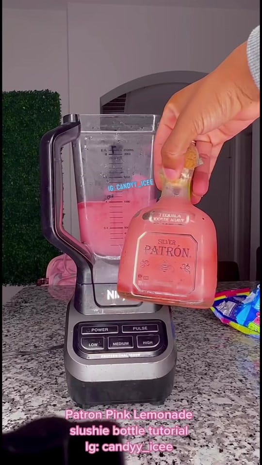 Post 3 by Candy Ice 💋🍭 on TikTok (video)