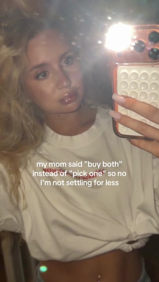 Post 1 by aurora on TikTok (video)