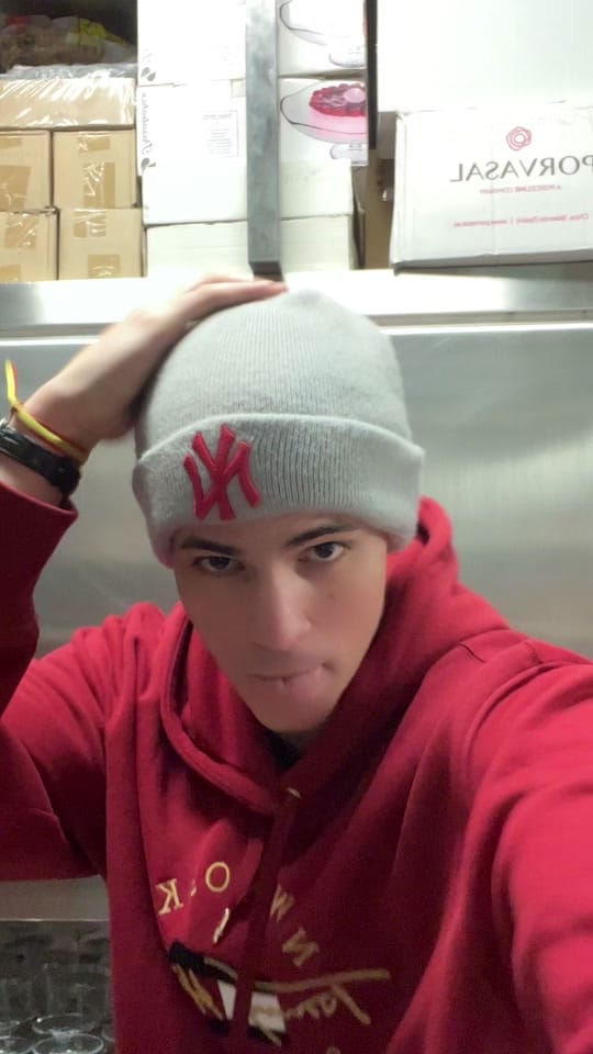 Post 5 by Manuel Agustino on TikTok (video)