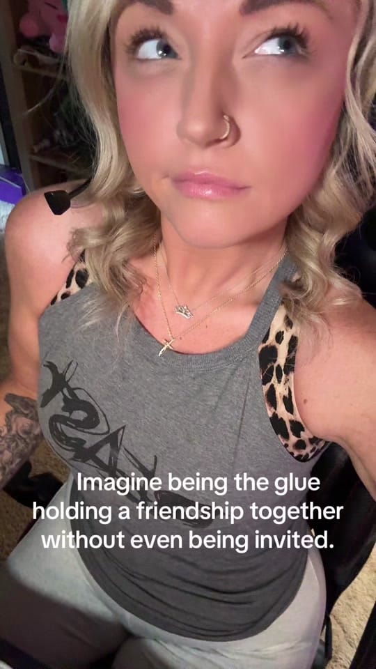 Post 6 by S0K0 👑 on TikTok (video)