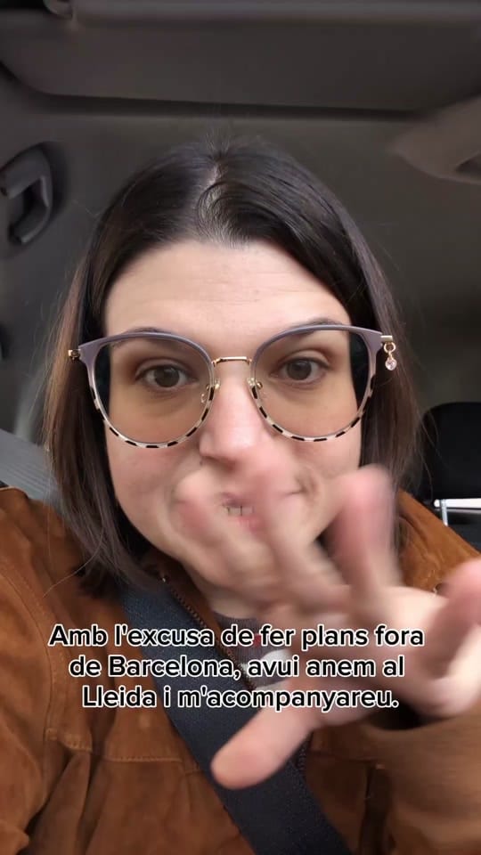 Post 10 by Mireia on TikTok (video)