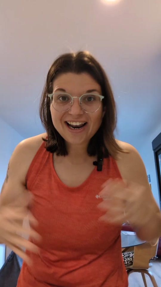 Post 6 by Mireia on TikTok (video)