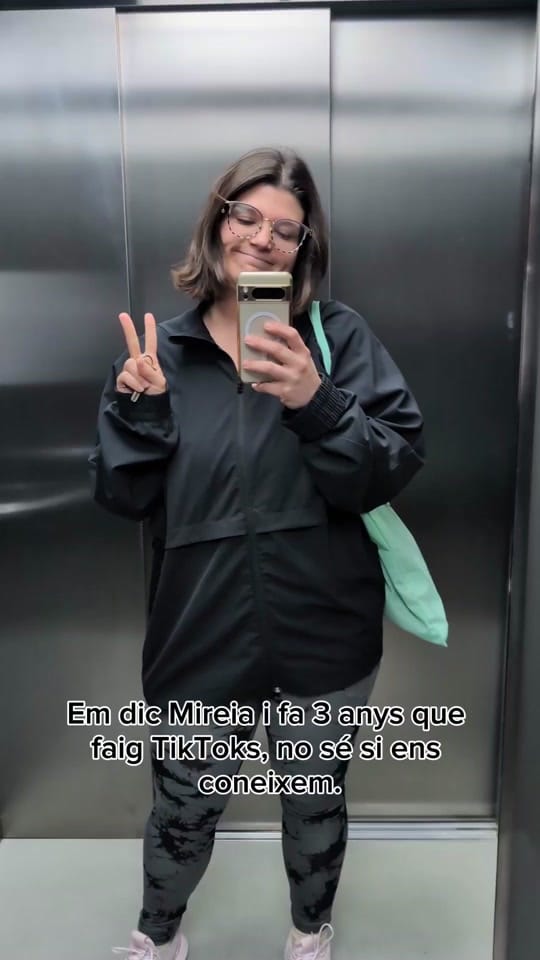 Post 8 by Mireia on TikTok (video)