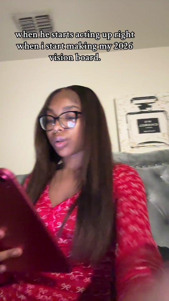 Post 5 by emyajanae on TikTok (video)