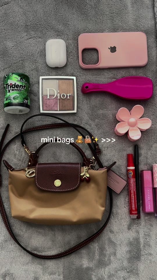Post 3 by dailyviti on TikTok (video)