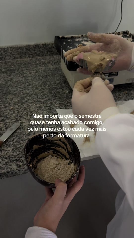 Post 2 by dailyviti on TikTok (video)