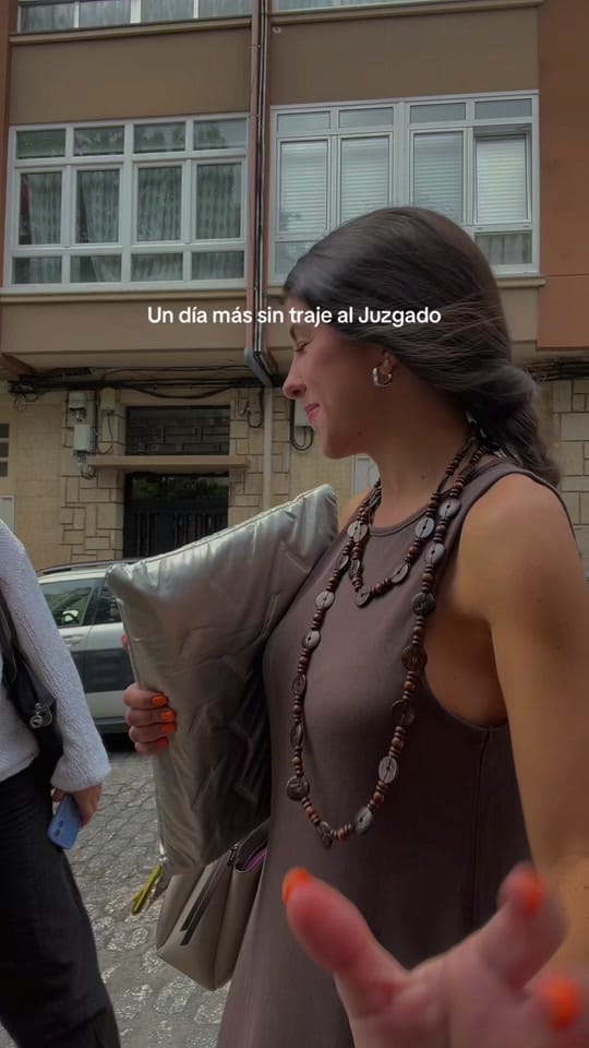 Post 6 by Desirée Vázquez on TikTok (video)