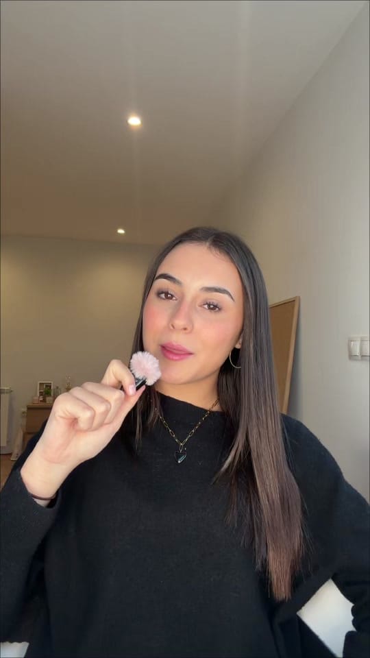 Post 8 by Ale ugc on TikTok (video)