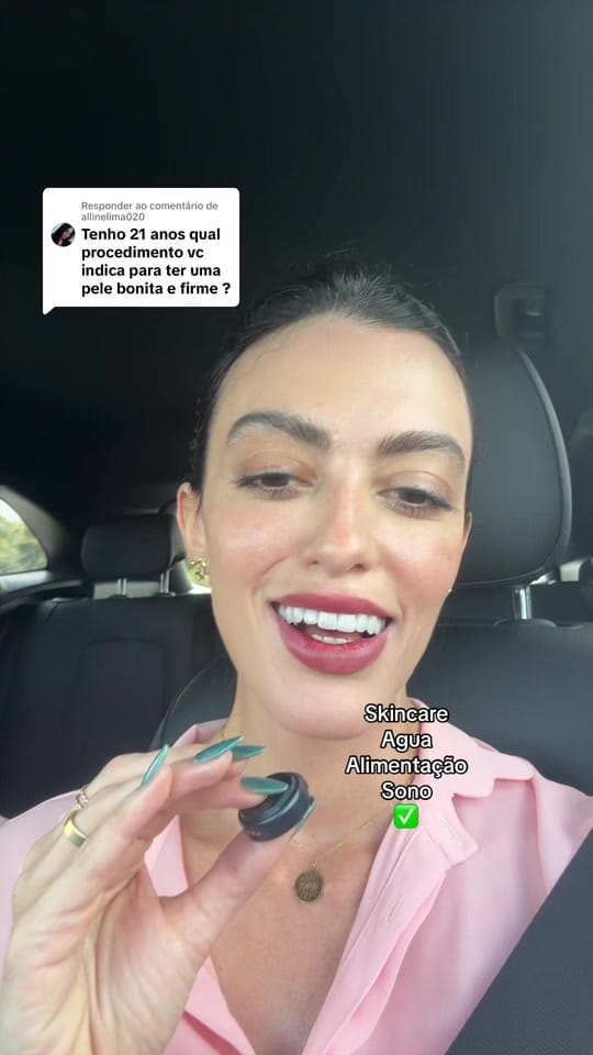 Post 10 by Dra. Nathalia Bettio on TikTok (video)