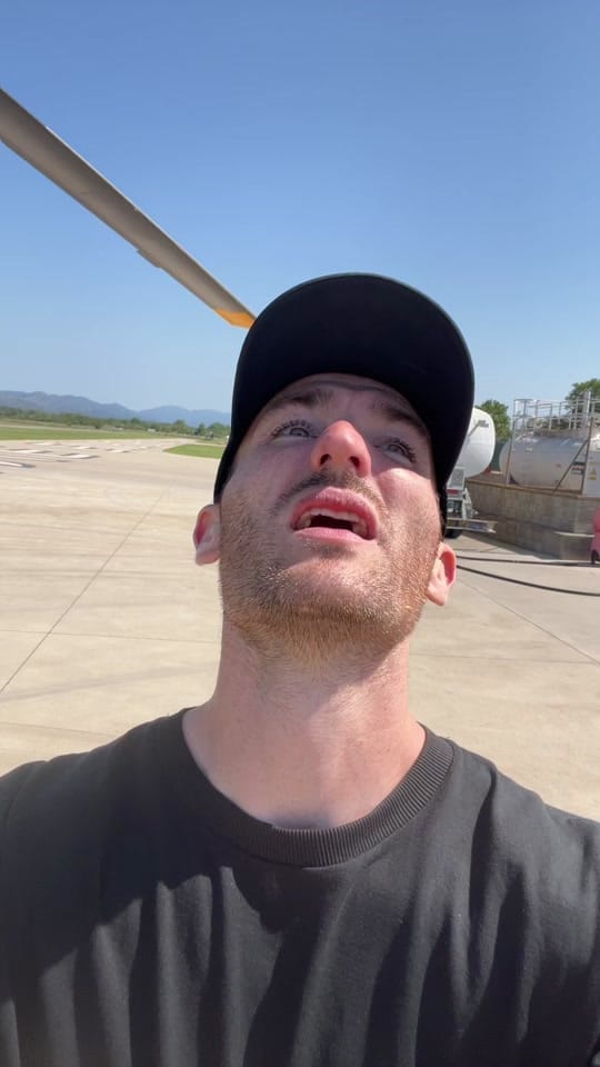 Post 1 by mallorcahelicopters on TikTok (video)