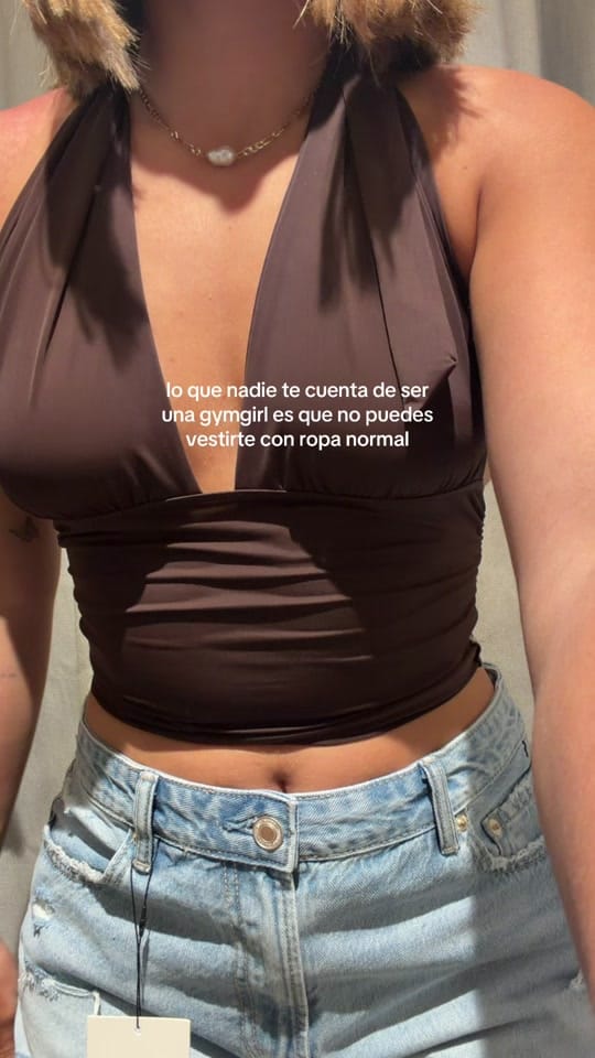 Post 4 by albuuuchi on TikTok (video)