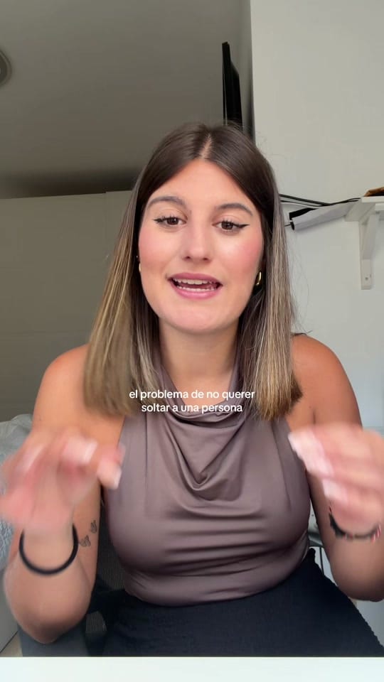 Post 9 by albuuuchi on TikTok (video)