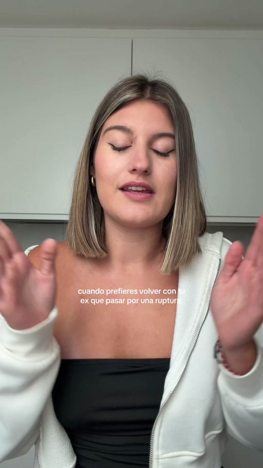 Post 8 by albuuuchi on TikTok (video)