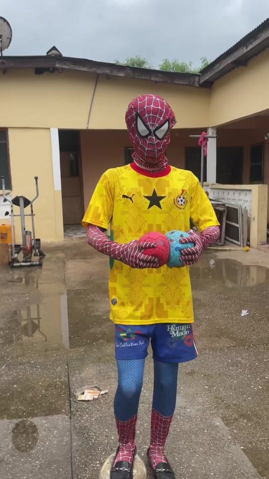 Post 2 by Omar Sage. on TikTok (video)