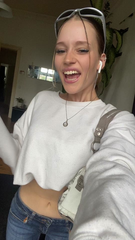 Post 3 by Juri🍓 on TikTok (video)