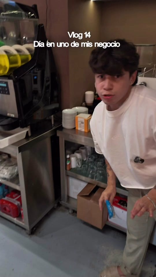 Post 4 by HEY RICKY on TikTok (video)