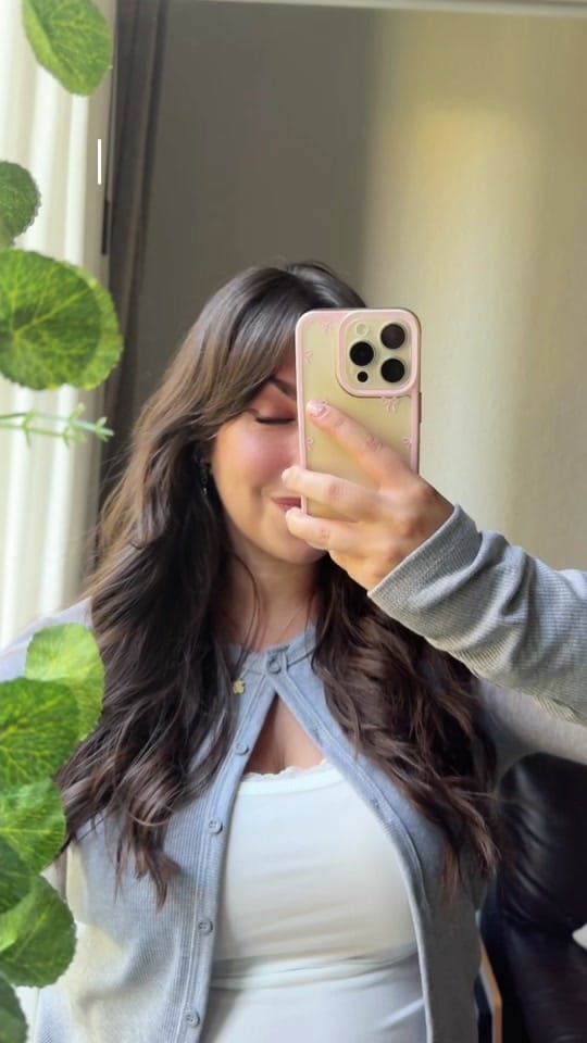 Post 10 by Sara | books 📖🎀 on TikTok (video)