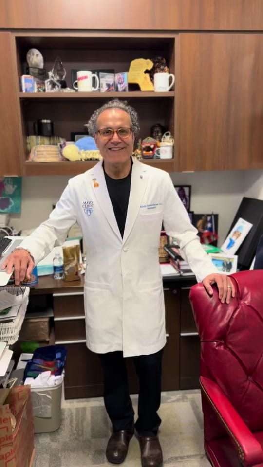 Post 1 by Dr. Alfredo Quiñones “Dr. Q” on TikTok (video)