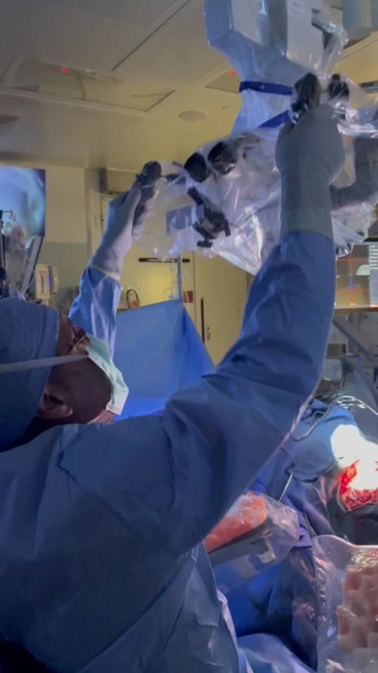 Post 5 by Dr. Alfredo Quiñones “Dr. Q” on TikTok (video)
