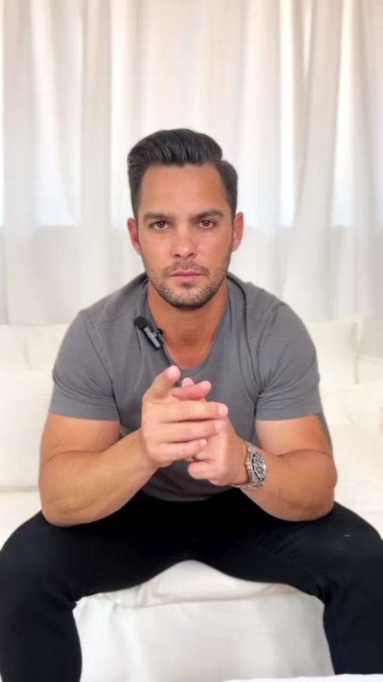 Post 8 by Dr. Sándor Valls on TikTok (video)