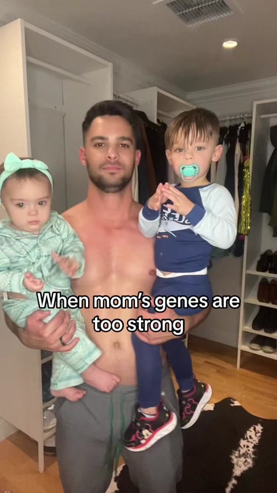 Post 3 by Dr. Sándor Valls on TikTok (video)