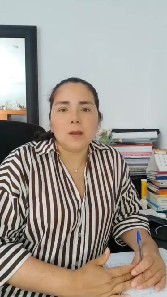 Post 5 by 🇵🇪“Pamela Extranjería"🇪🇸 on TikTok (video)