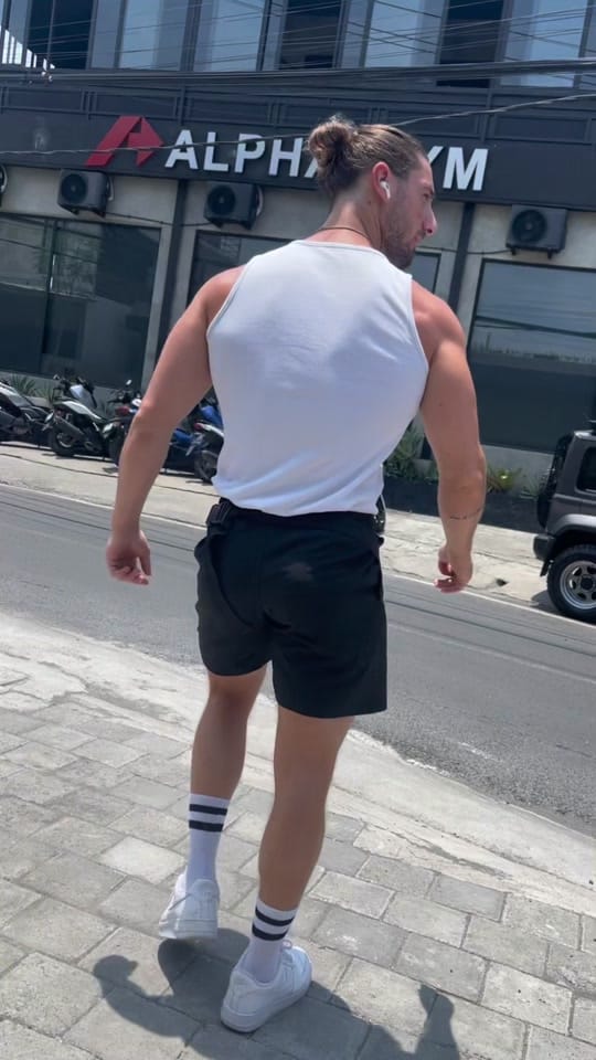 Post 7 by George Harris on TikTok (video)