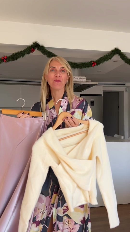 Post 2 by Myglitterdreams on TikTok (video)