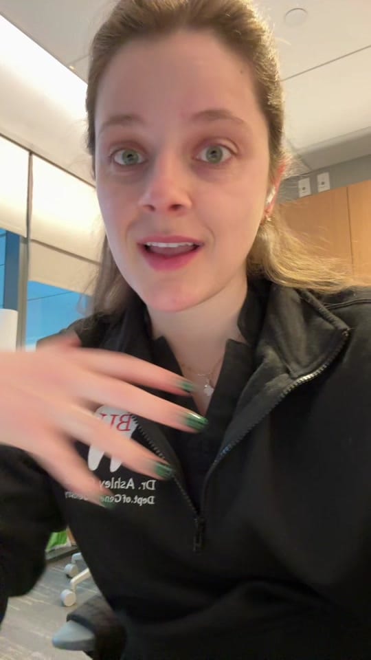 Post 3 by Dr. Ciapciak | Dentist on TikTok (video)