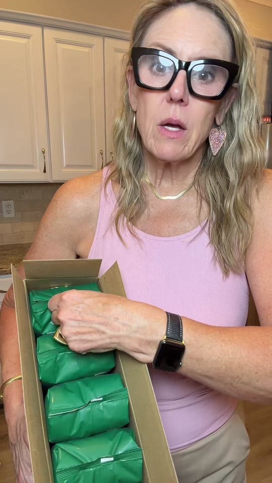 Post 1 by MichelleLee/BobBarkerTheDog 💫 on TikTok (video)