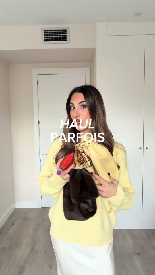 Post 7 by Lucia Blas on TikTok (video)