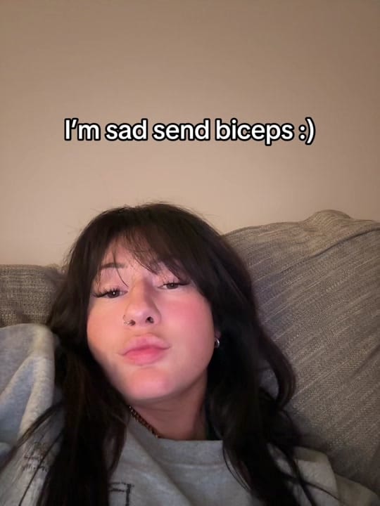 Post 6 by Veronica on TikTok (video)