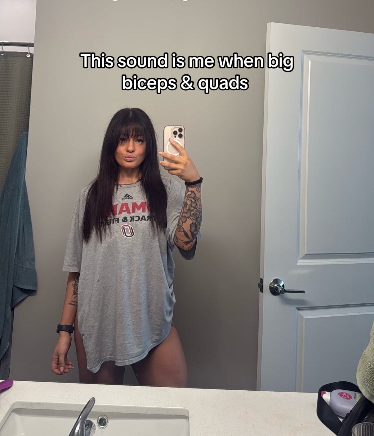 Post 3 by Veronica on TikTok (video)