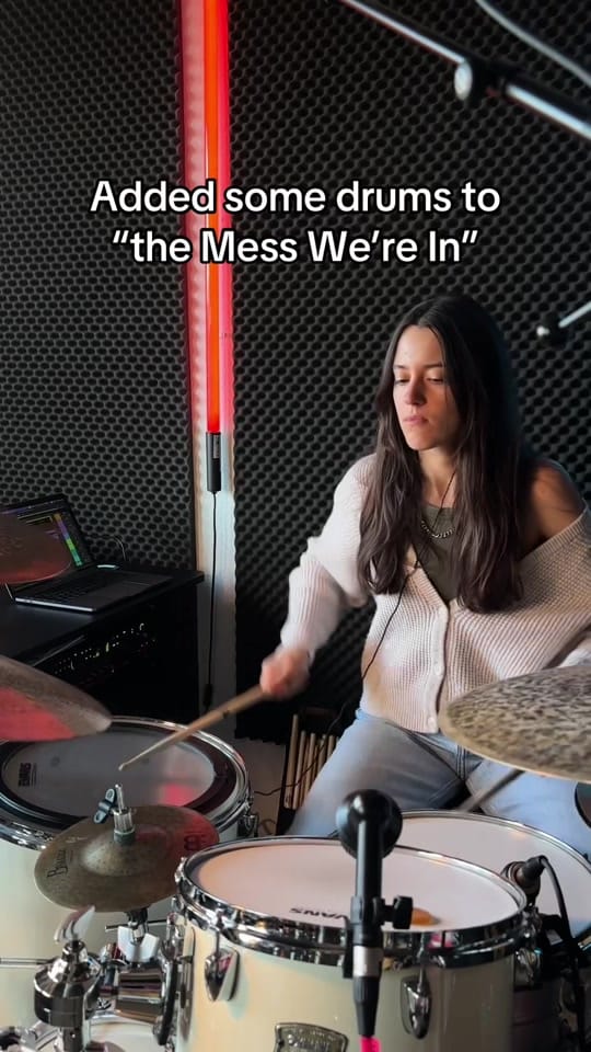 Post 6 by Martina Barakoska on TikTok (video)