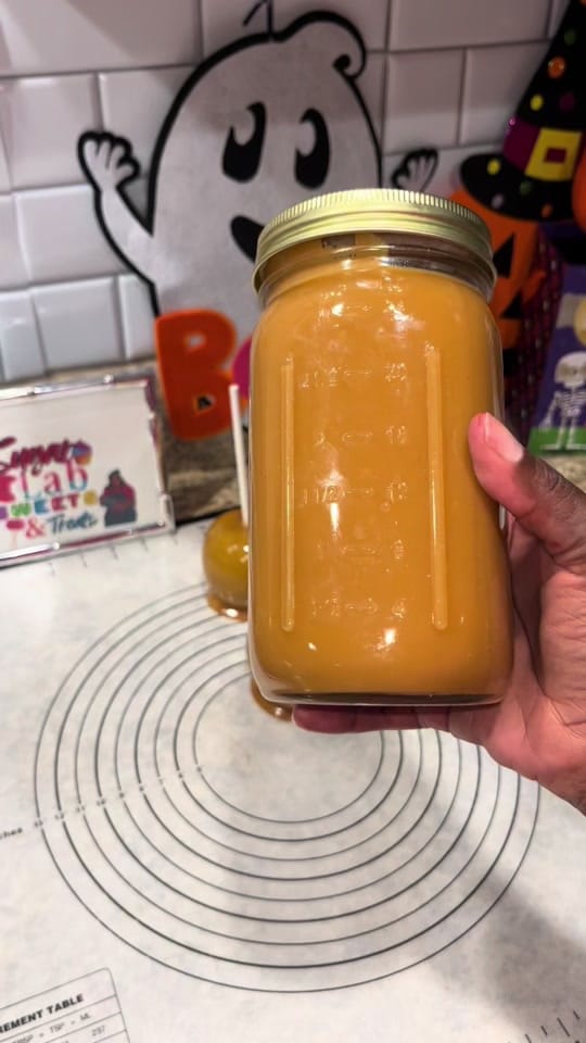 Post 9 by Sugar Lab Sweets & Treats on TikTok (video)