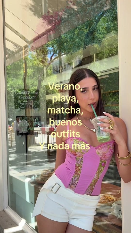 Post 5 by Lara negrin on TikTok (video)