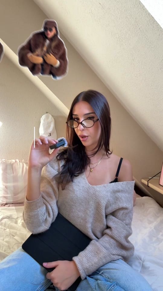 Post 9 by Lara negrin on TikTok (video)