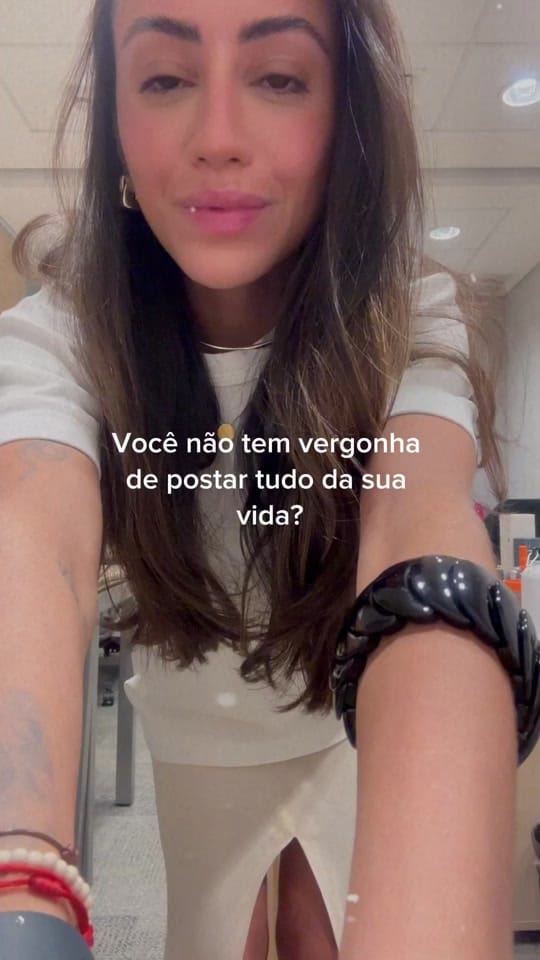 Post 9 by Vitoria Marcocci on TikTok (video)