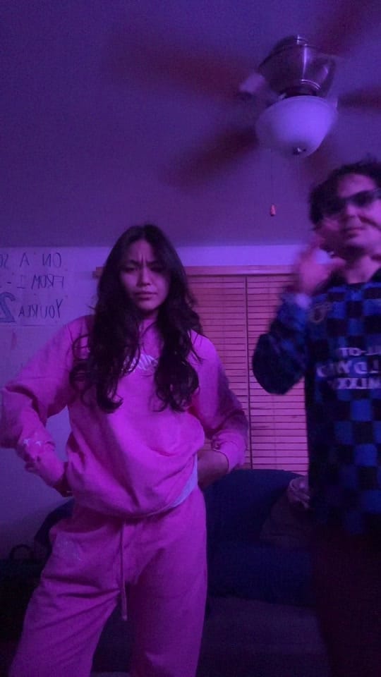 Post 4 by PENELOPE on TikTok (video)
