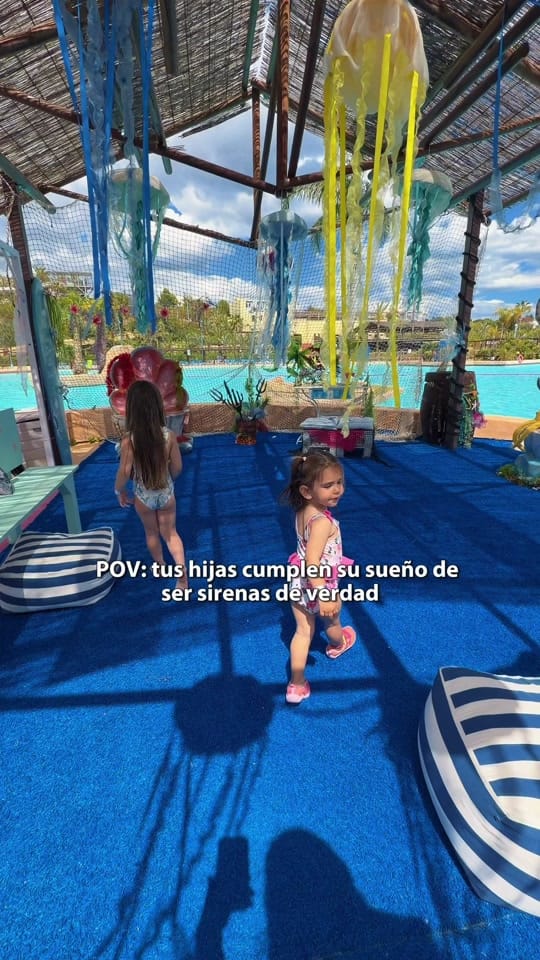 Post 1 by Los Maui on TikTok (video)