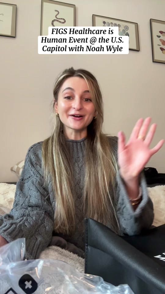 Post 8 by helenasthesia on TikTok (video)